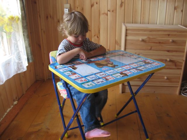 Комплект детской мебели Умничка (складные стол стул мягкий) Маша и медведь. Азбука 2.