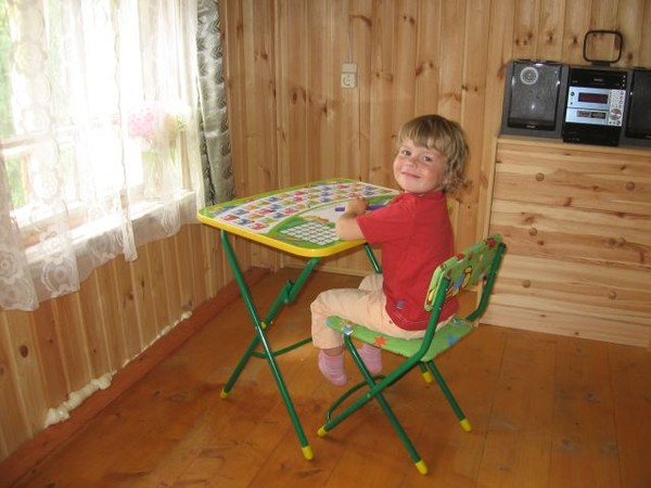 Комплект детской мебели Первоклашка (складные стол+стул мягкий)