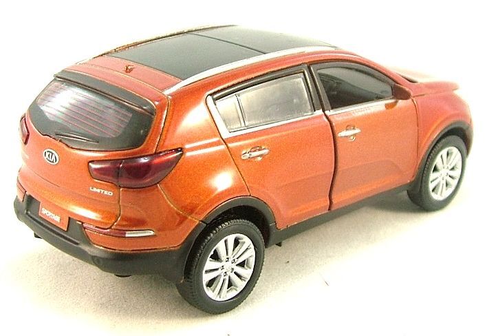 Игрушечная модель KIA Sportage Игрушечная модель KIA Sportage