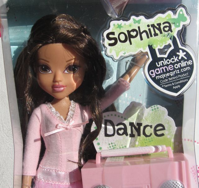 Игрушка кукла Moxie Girlz (Мокси) Школьные деньки Софина