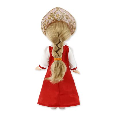Кукла в русском народном костюме с косой