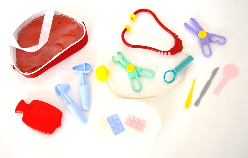 Детский набор доктора в сумке 13 предметов