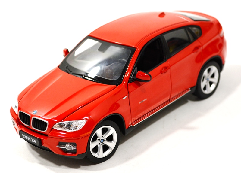 Металлическая модель BMW X6