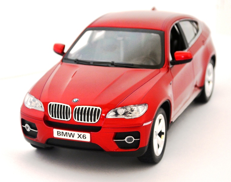 Радиоуправляемая BMW X6