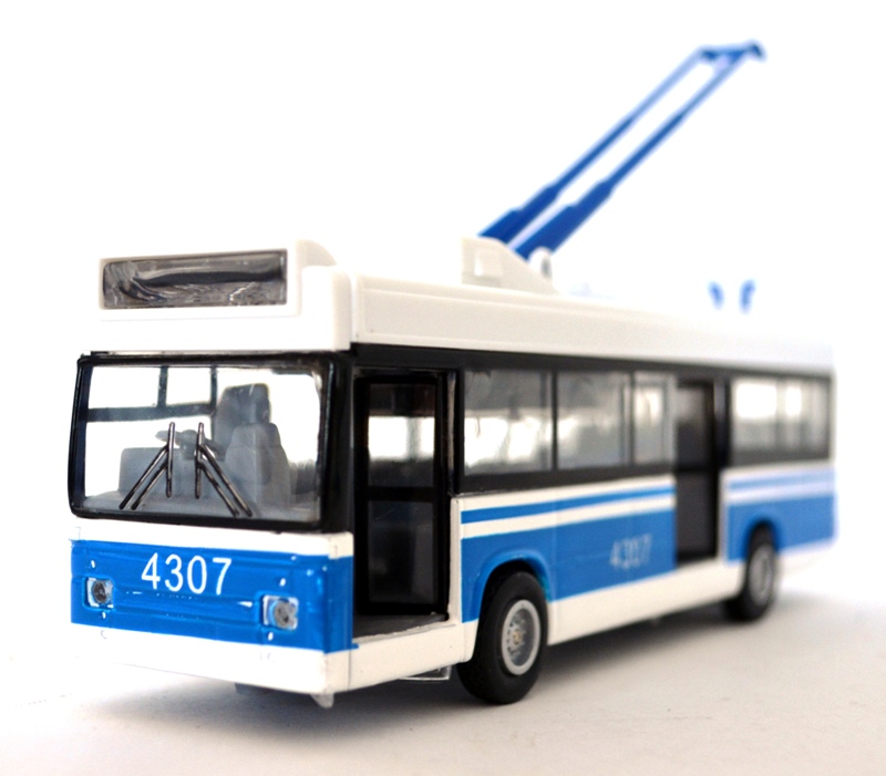 Игрушечный троллейбус 17 см
