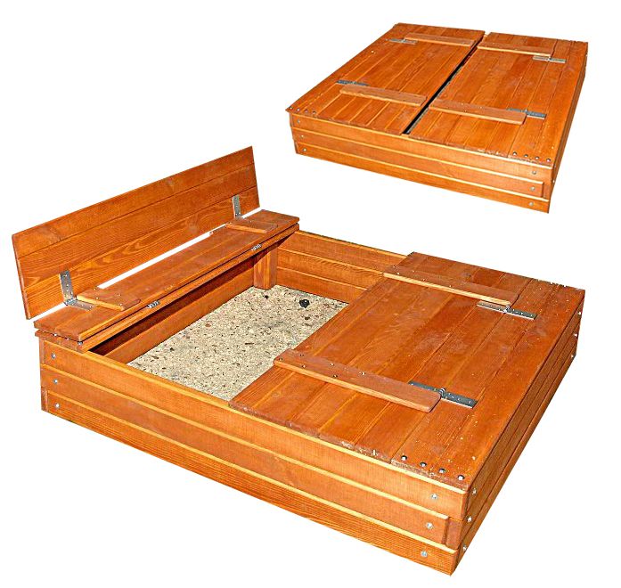 Деревянная песочница с крышкой-сиденьем