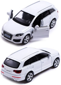 Игрушечная машинка Audi Q7 13 см