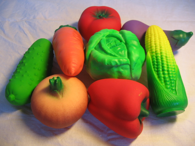 Полный набор овощей из мягкой резины - 8 шт.