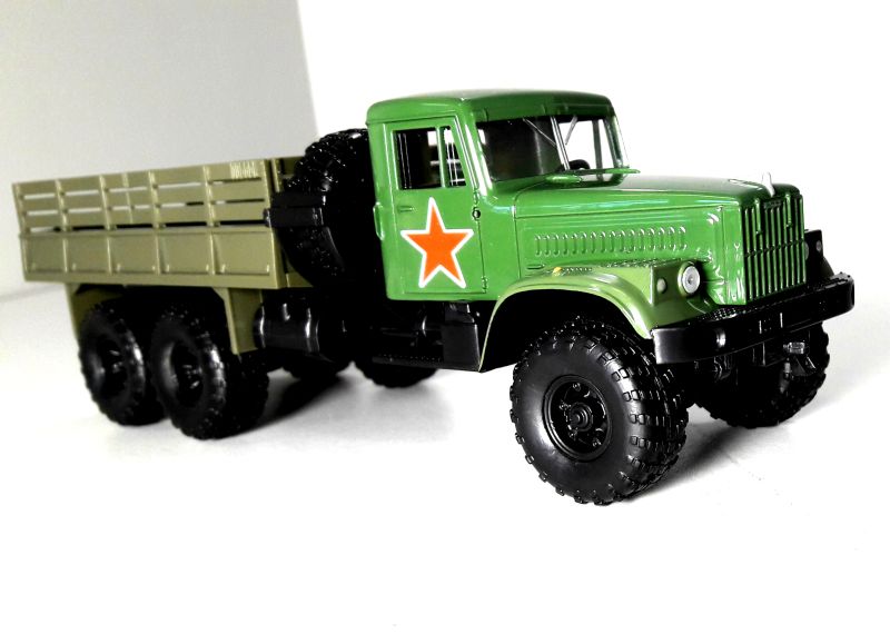 Модель 1 43 КрАЗ 255 военный грузовик 20 см