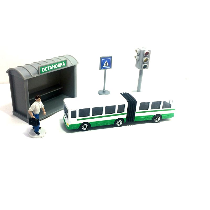 igrushechnyj-nabor-s-avtobus-04.jpg