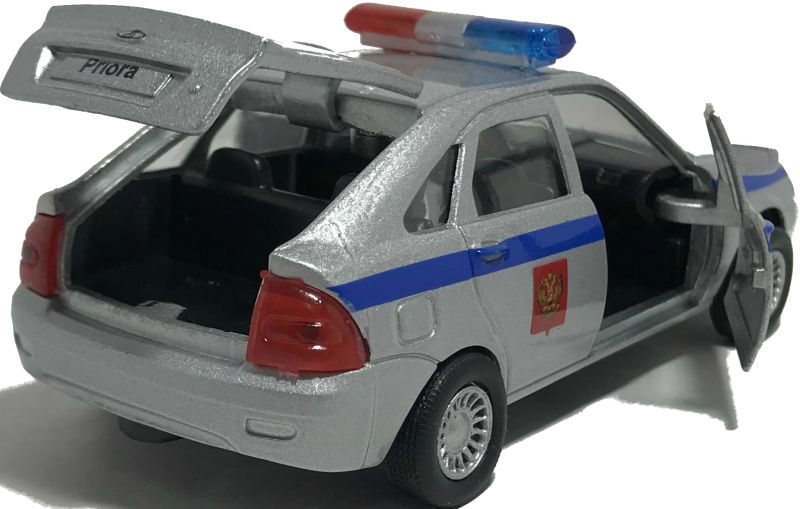 igrushechnaya-lada-priora-policiya-rossii-04.jpg