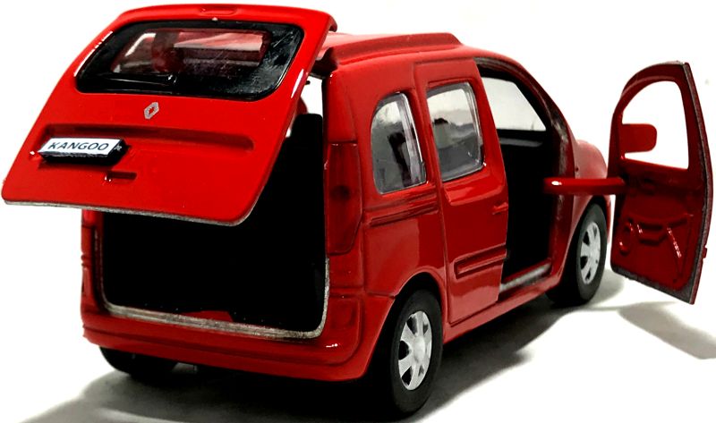 У машинки Renault Kangoo открываются 2 передние двери и задняя дверь багажника. igrushechnaya-detskaya-mashinka-renault-06.jpg