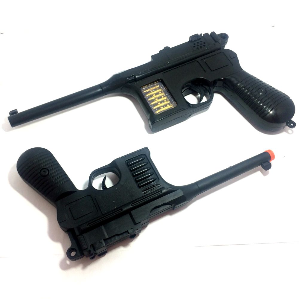 игрушечный пистолет маузер со звуковыми и световыми эффектами в сравнении с простым пистолетом трещоткой