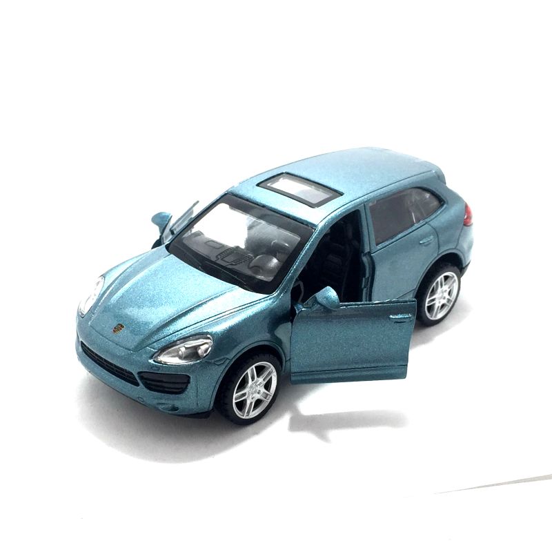 открываются 2 передние двери. igrushechnaya-mashinka-porshe-cayenne-s-06.jpg