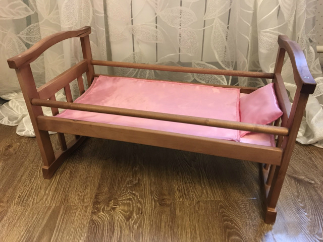 Кроватка деревянная для куклы