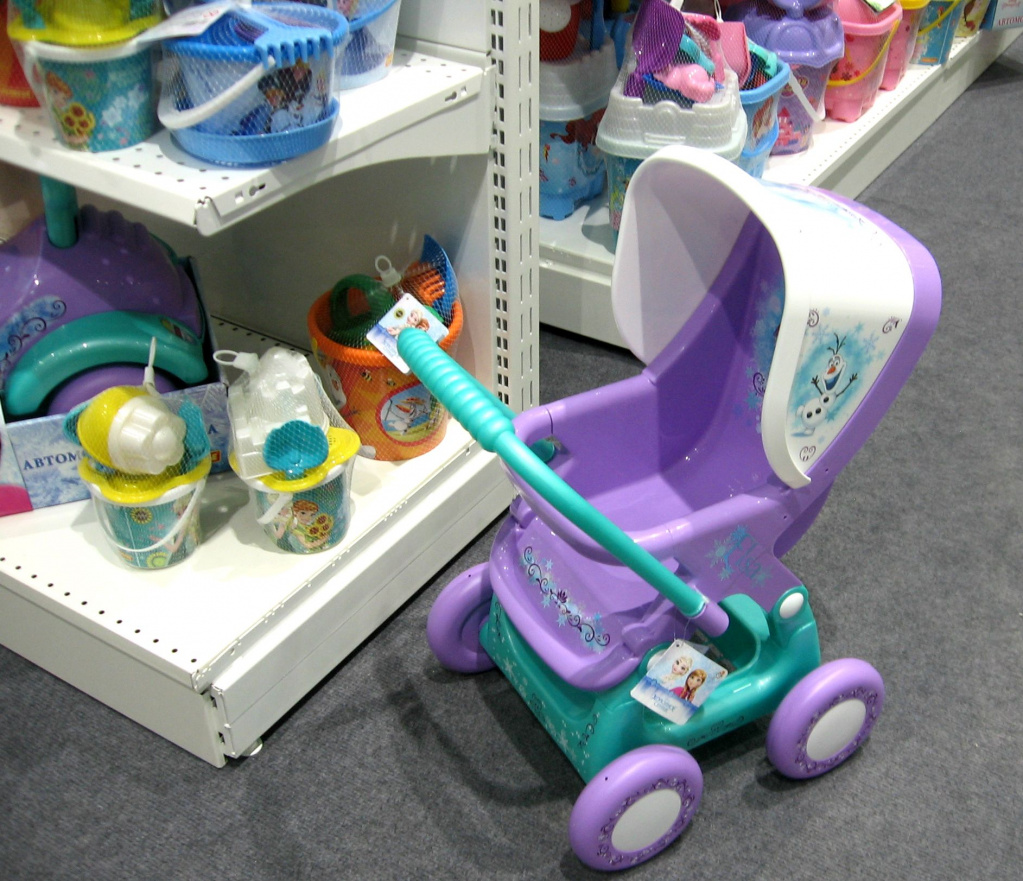 Игрушечная коляска для кукол прогулочная с наклейками с героями мультфильма Дисней "Холодное сердце"