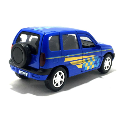 Игрушечная машинка Chevrolet Niva